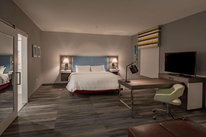 hampton inn and suites dallas plano central