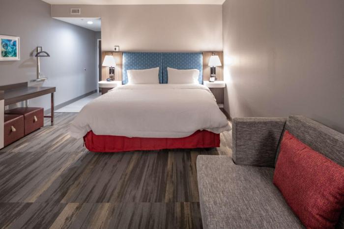 hampton inn and suites dallas plano central