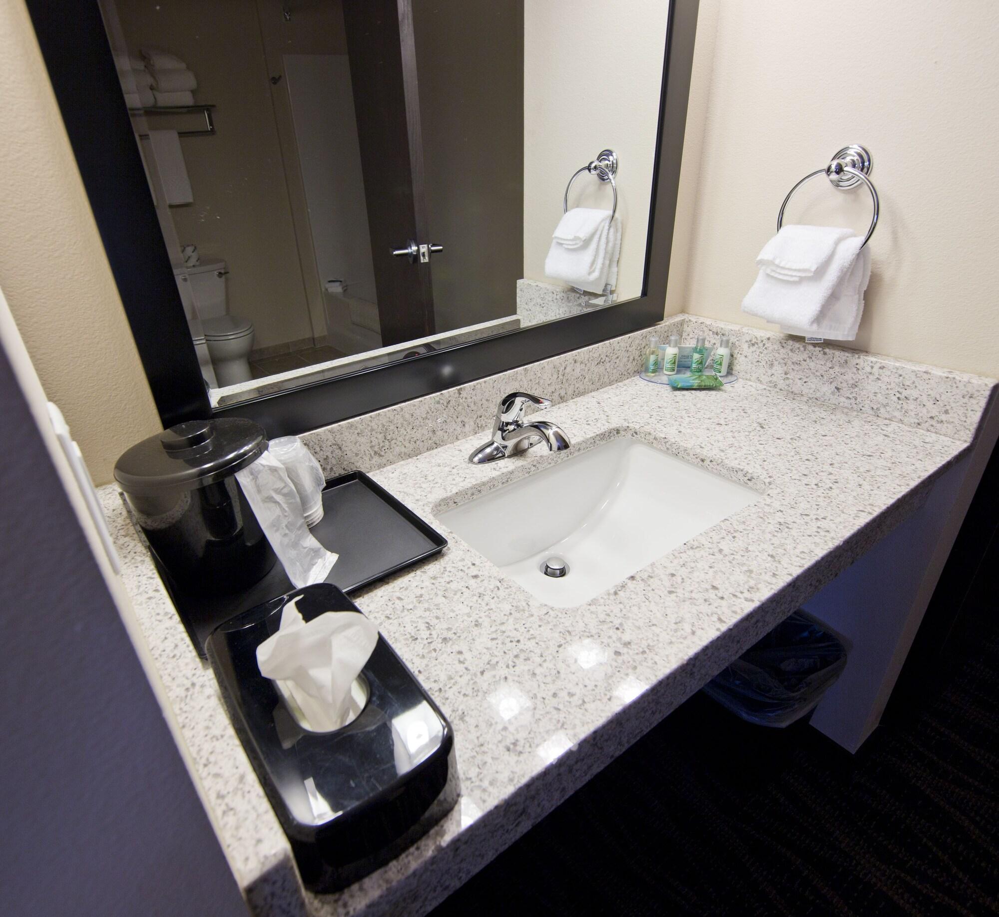 cobblestone inn and suites boone