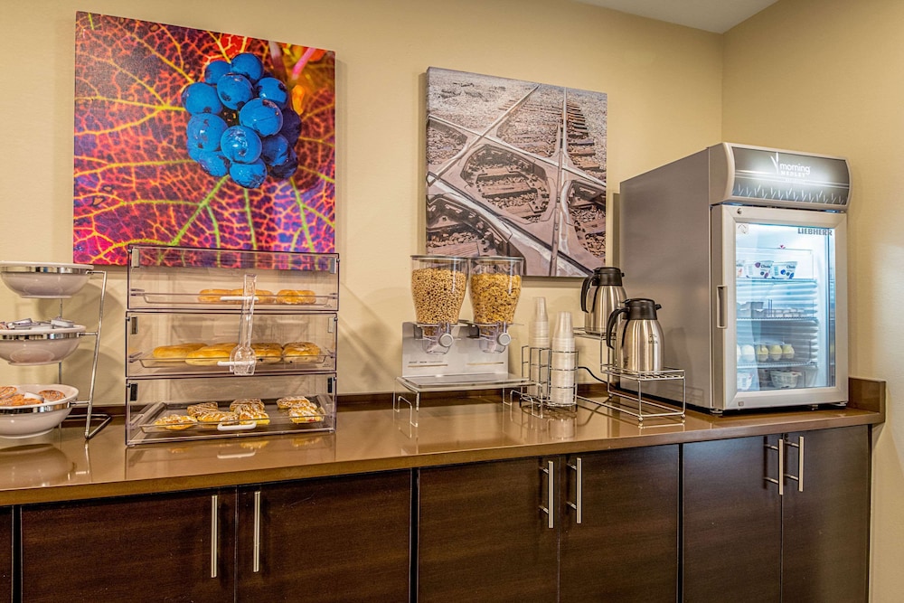 mainstay suites geismar gonzales