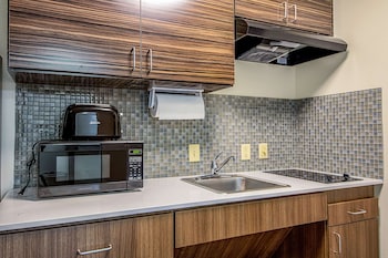 mainstay suites geismar gonzales