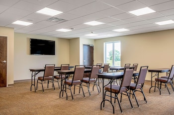 mainstay suites geismar gonzales