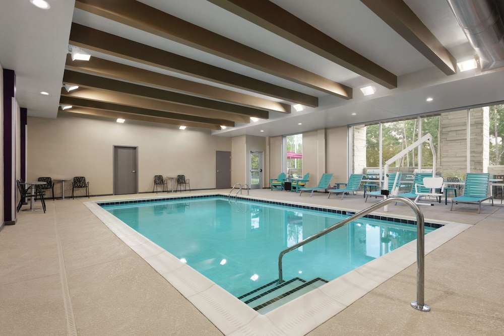 Home2 Suites By Hilton Columbia Harbison,Columbia Metropolitan Airport>>Columbia,3 star