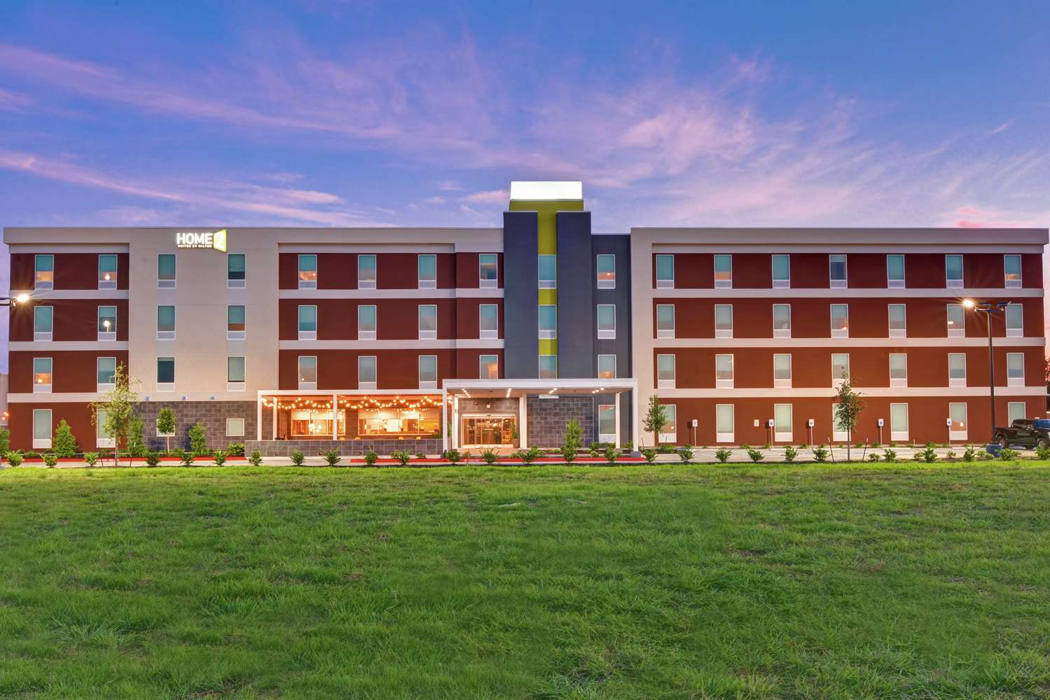 home2 suites by hilton la porte
