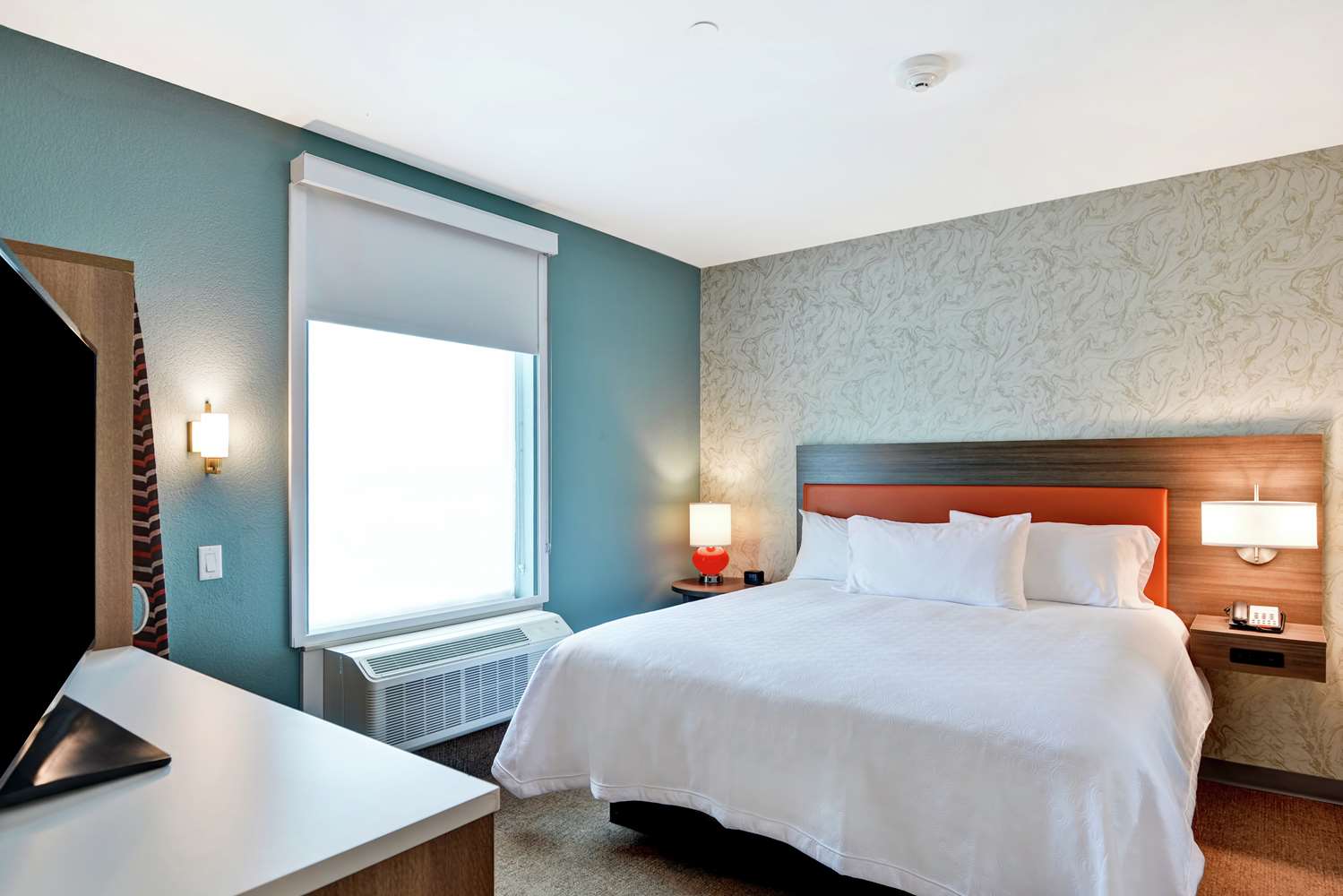 home2 suites by hilton la porte