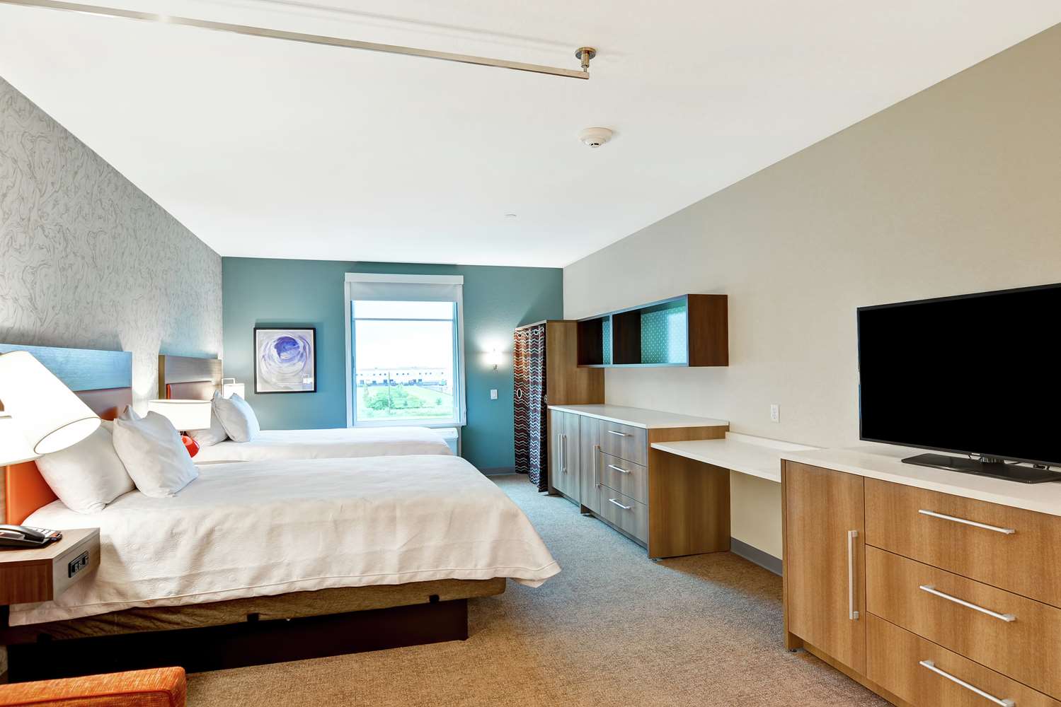 home2 suites by hilton la porte
