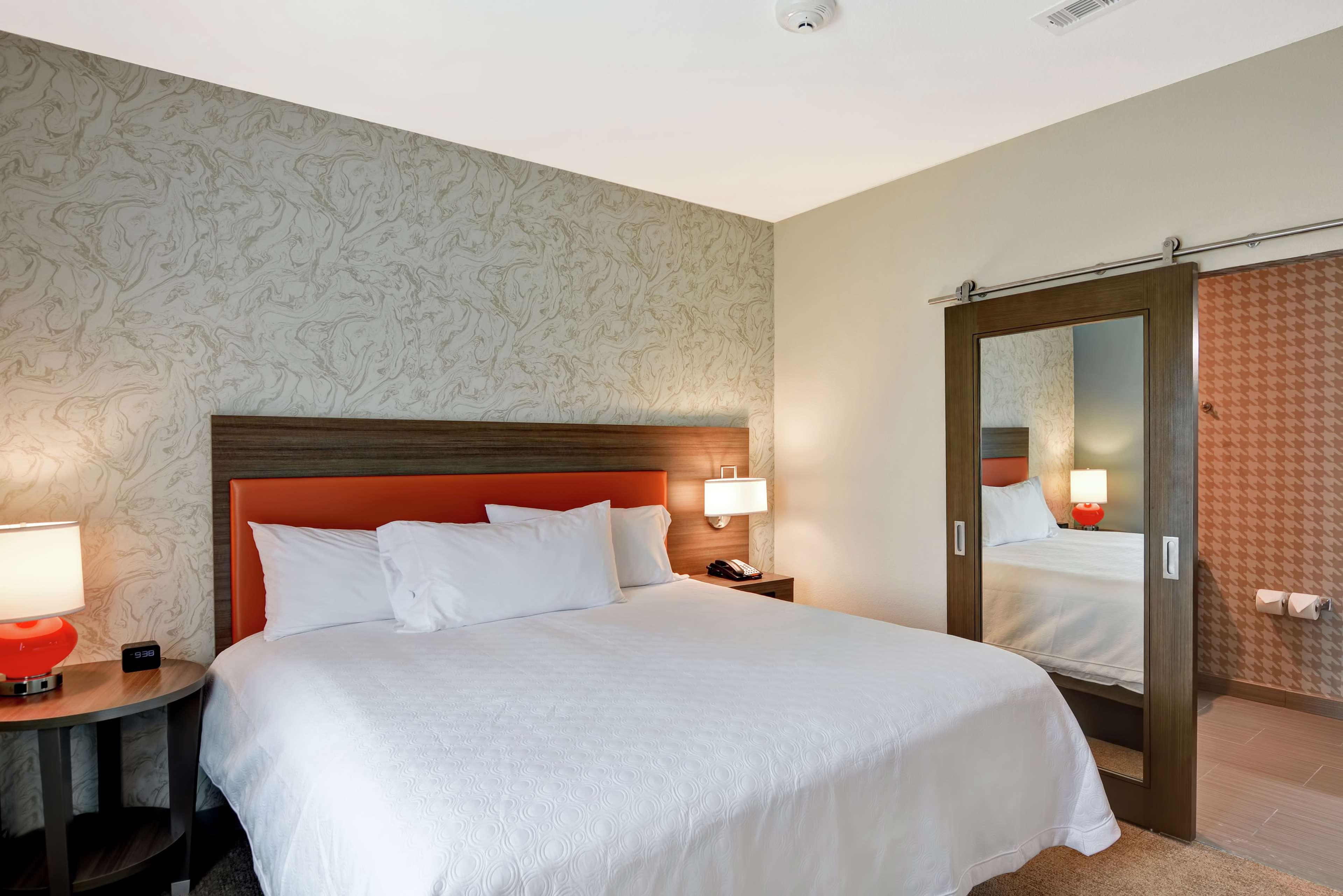 home2 suites by hilton la porte