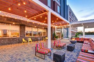home2 suites by hilton la porte