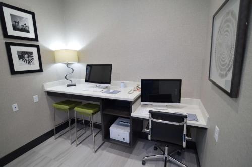 best western plus waller hotel