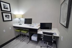 best western plus waller hotel