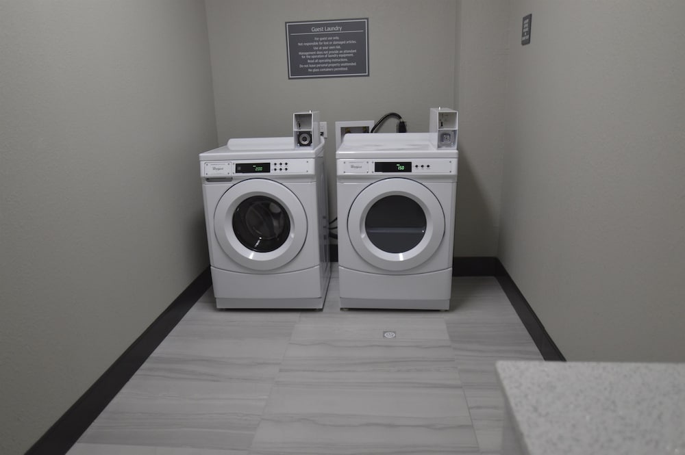 best western plus waller hotel