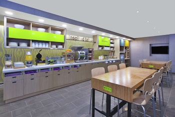 home2 suites by hilton holland