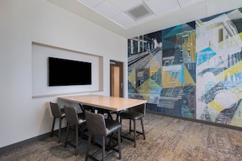 courtyard by marriott jackson madison