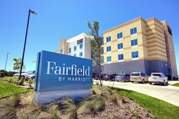 fairfield inn and suites by marriott dallas cedar hill