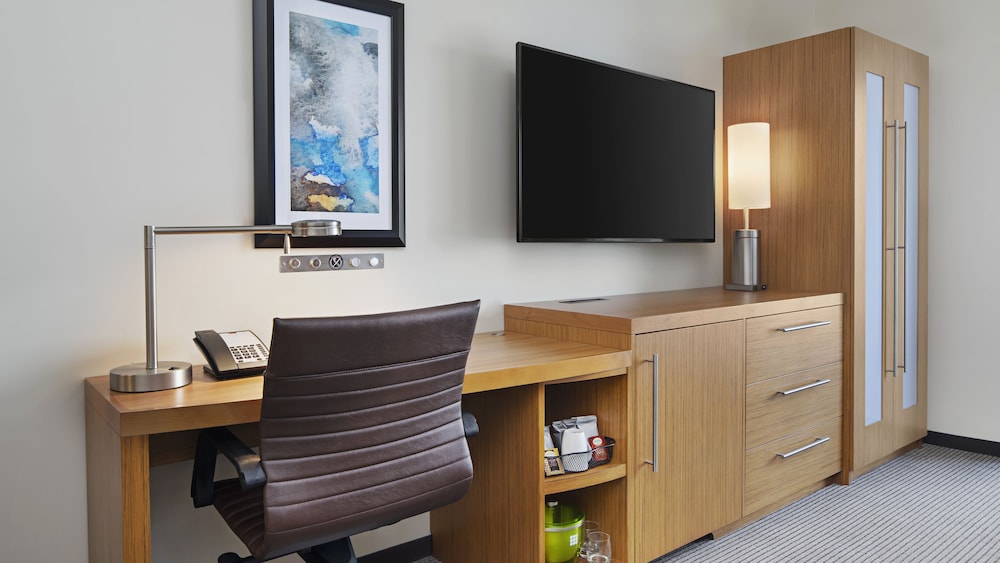 hyatt place jacksonville st johns town center