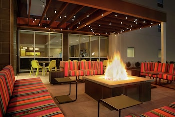 home2 suites by hilton chantilly dulles airport