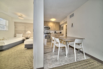 club lux resort by the beach