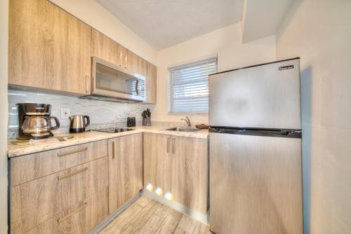 club lux resort by the beach