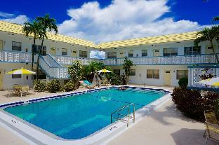 club lux resort by the beach