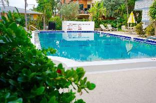 club lux resort by the beach