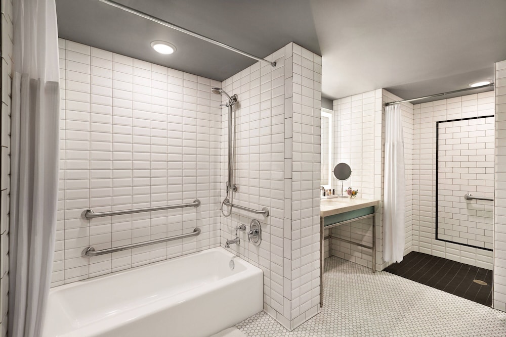 hotel northland autograph collection