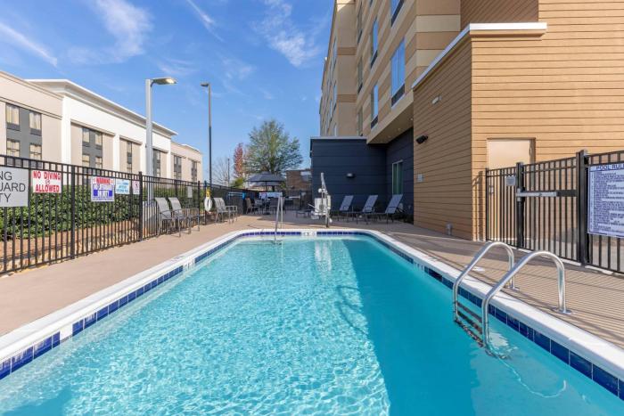 fairfield inn and suites by marriott mebane