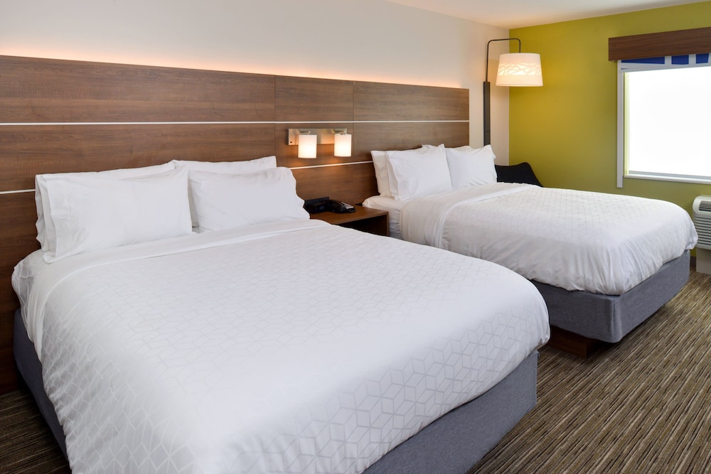 holiday inn express and suites ottumwa an ihg hotel