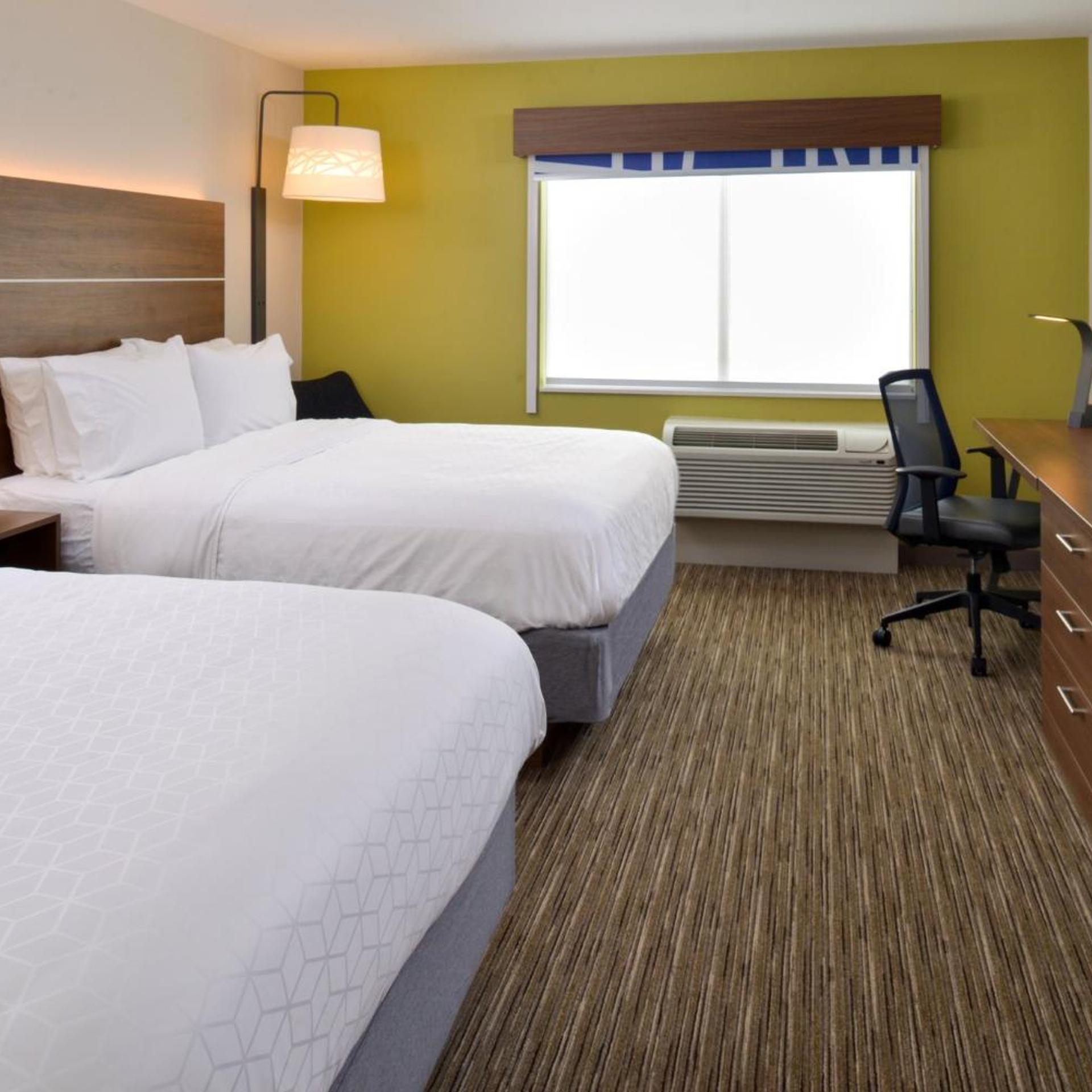 holiday inn express and suites ottumwa an ihg hotel