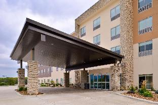 holiday inn express and suites ottumwa an ihg hotel