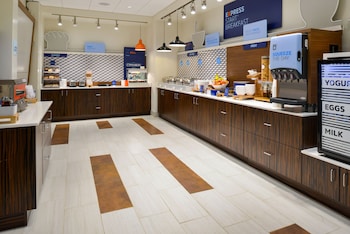 Holiday Inn Express And Suites Ottumwa, An Ihg Hotel,Wapello>>Ottumwa,2.5 star