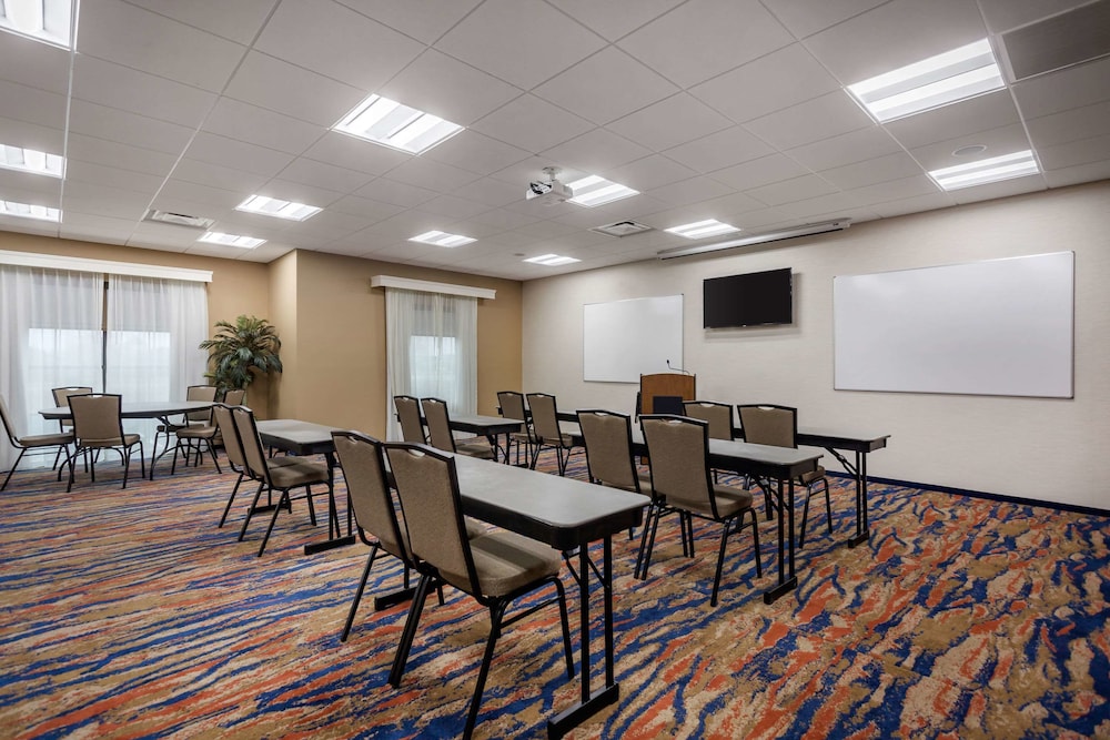 comfort suites