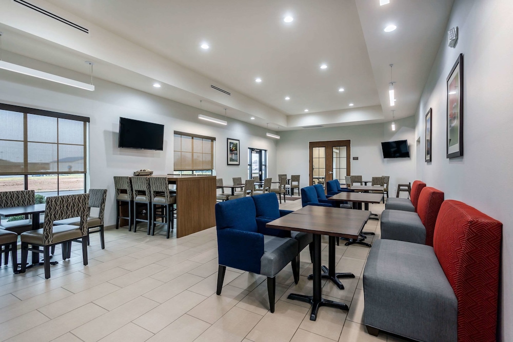 comfort suites