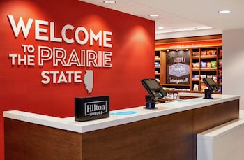 hampton inn and suites chicago waukegan