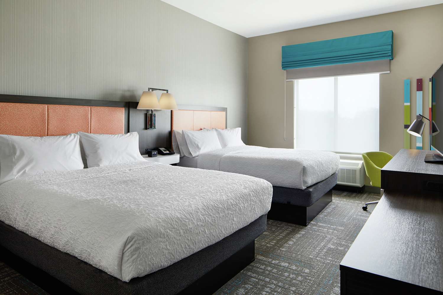 hampton inn and suites chicago waukegan