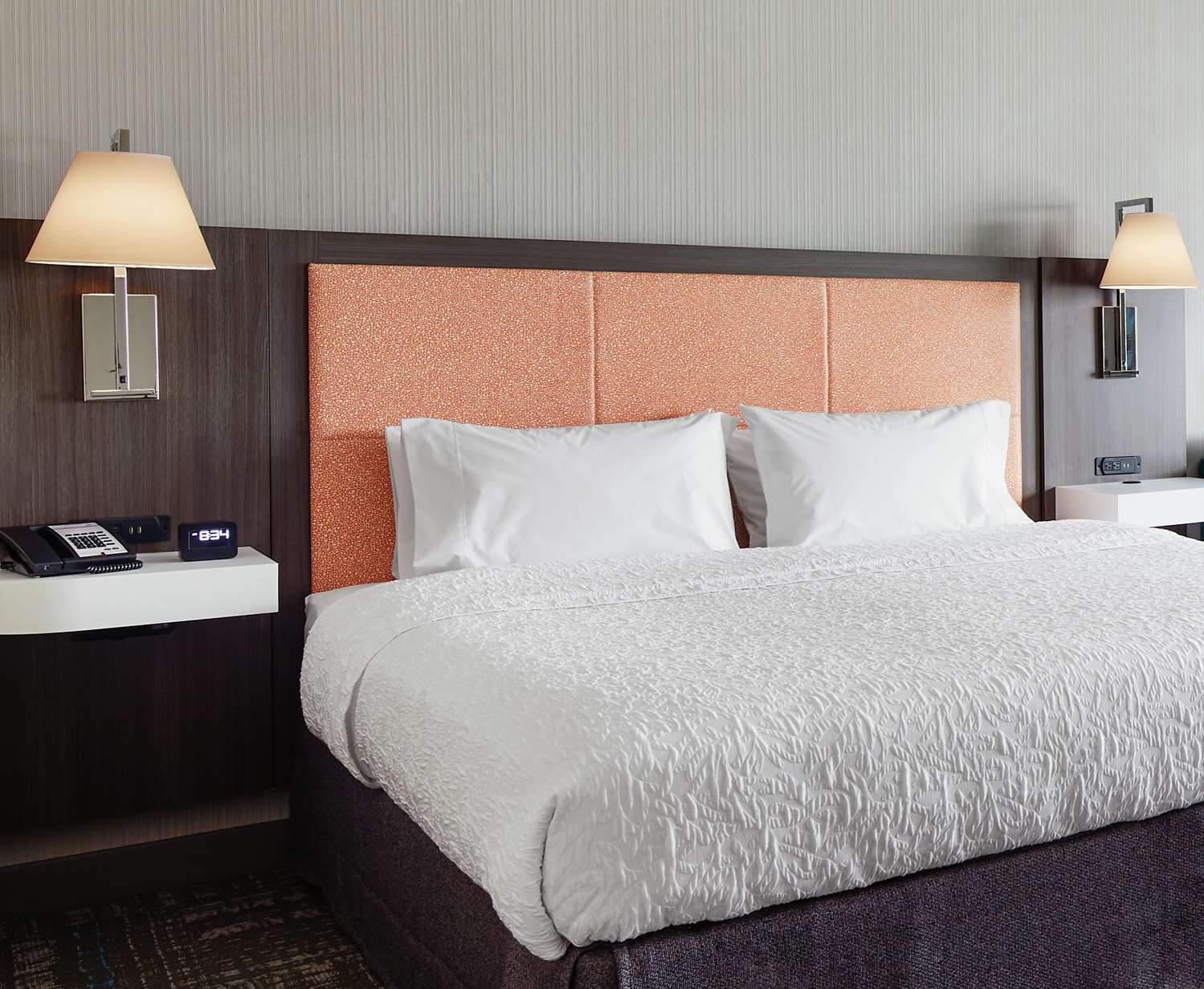 hampton inn and suites chicago waukegan