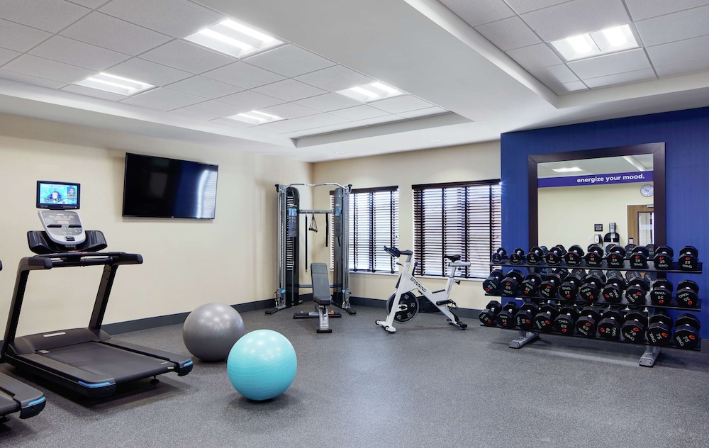 hampton inn and suites chicago waukegan