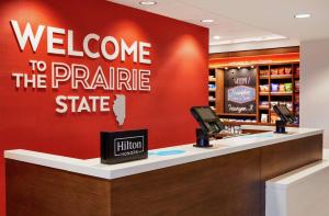 hampton inn and suites chicago waukegan