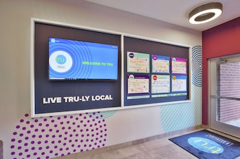 tru by hilton jackson mi
