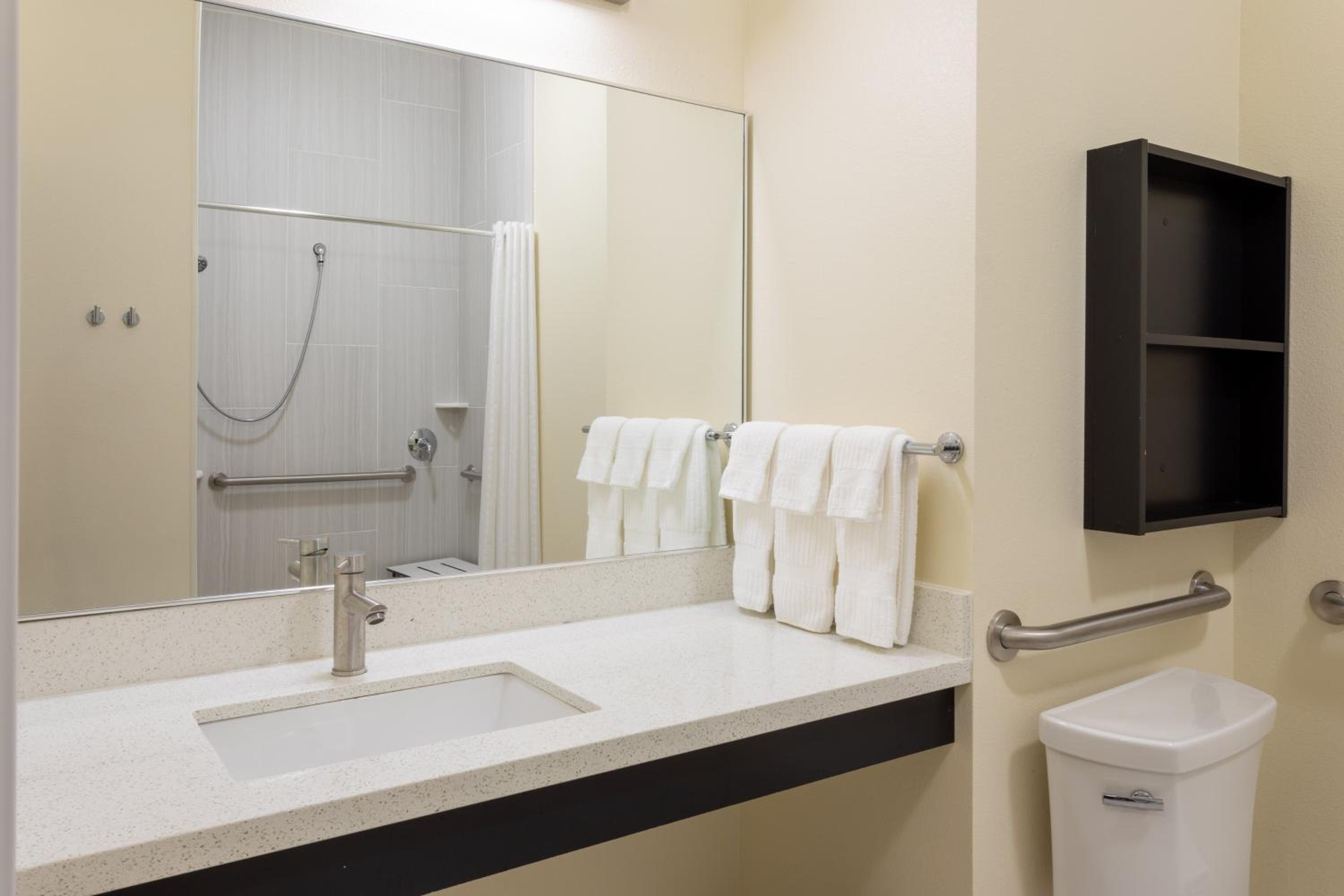 candlewood suites rochester mayo clinic area an ihg hotel