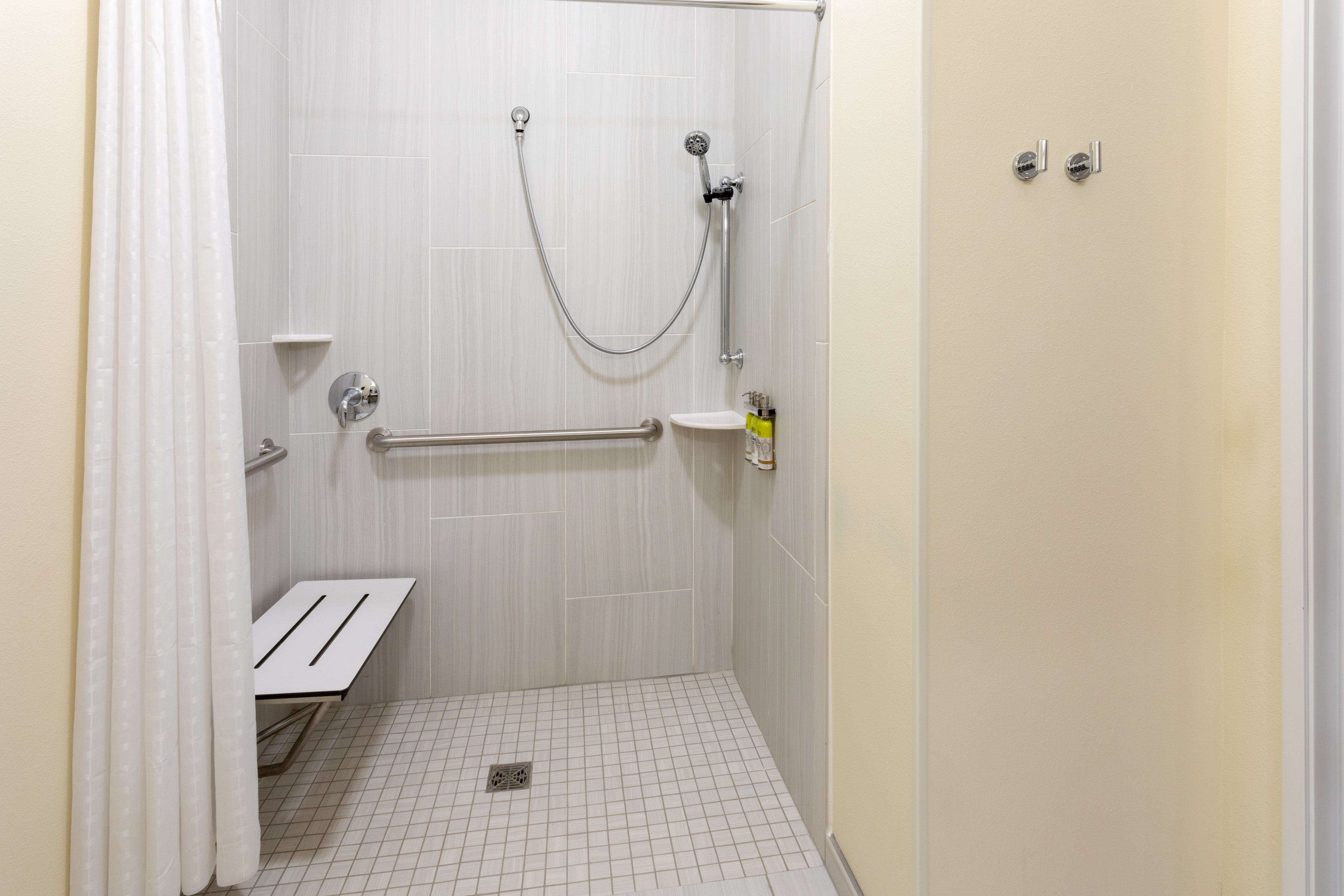 candlewood suites rochester mayo clinic area an ihg hotel