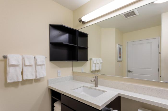 candlewood suites rochester mayo clinic area an ihg hotel