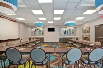 homewood suites by hilton savannah north airport