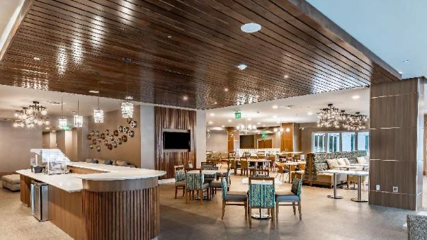 element dallas downtown east