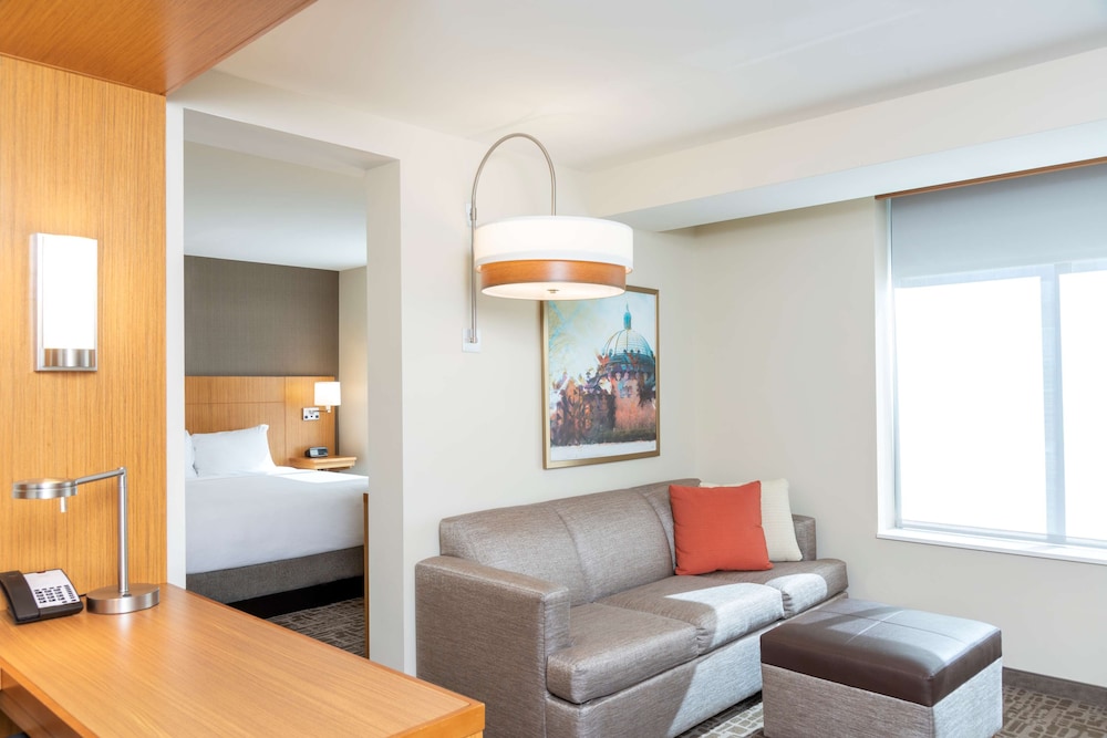 hyatt place detroit royal oak