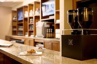 hyatt place detroit royal oak