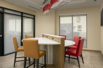 towneplace suites by marriott college park