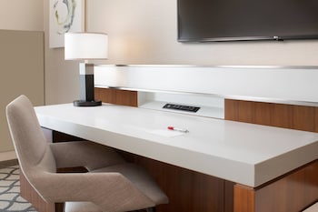 marriott dallas allen hotel and convention center