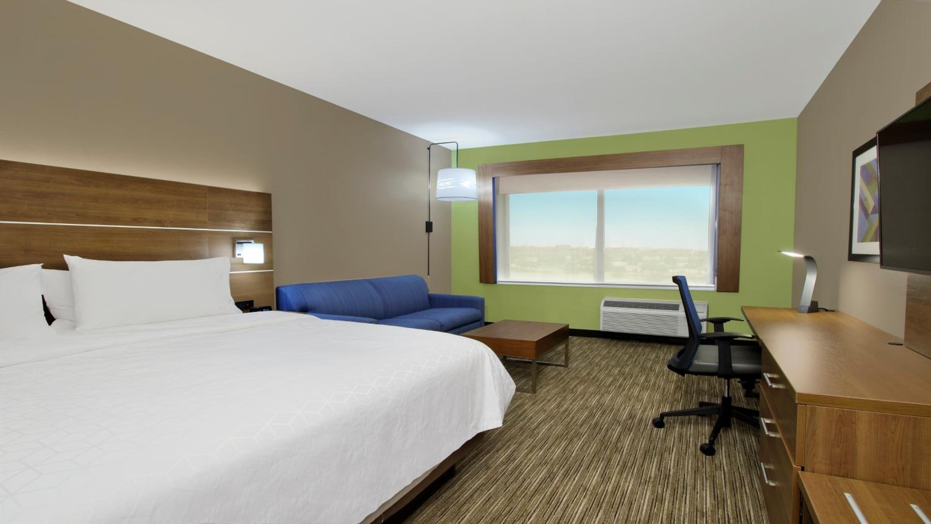 holiday inn exp and sts dallas frisco nw toyota stdm