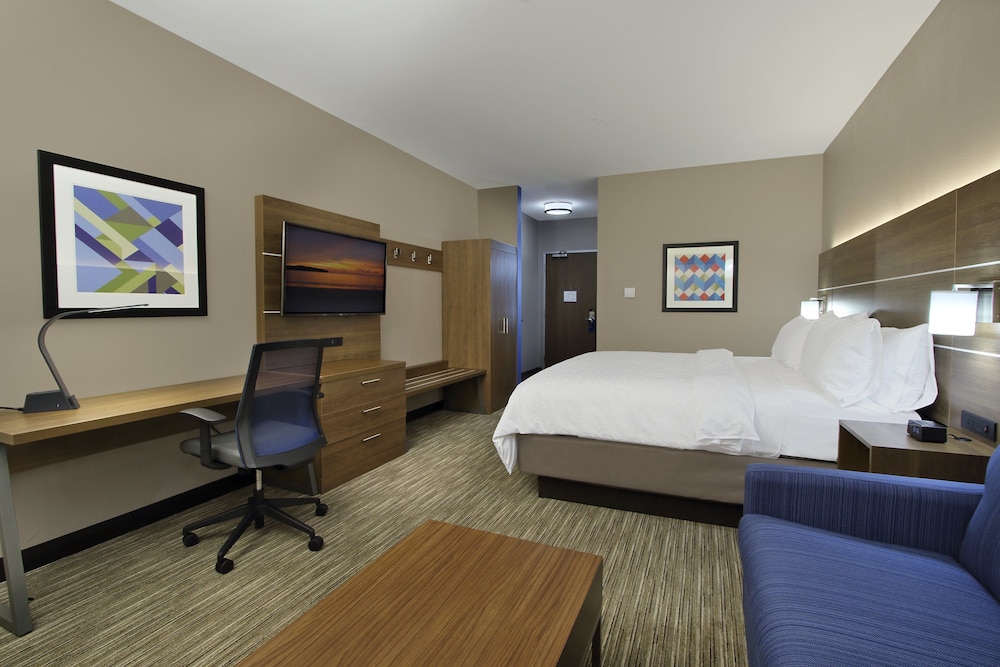 holiday inn exp and sts dallas frisco nw toyota stdm