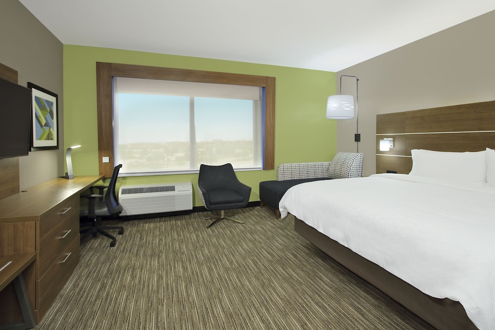 holiday inn exp and sts dallas frisco nw toyota stdm